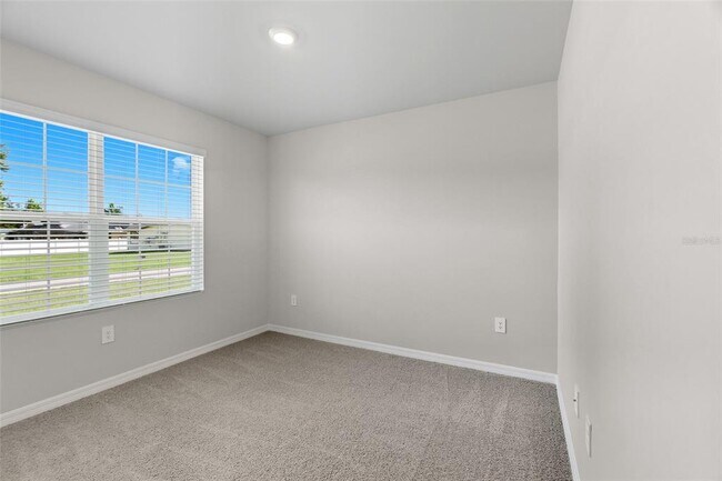 Building Photo - 25222 Cadiz Dr