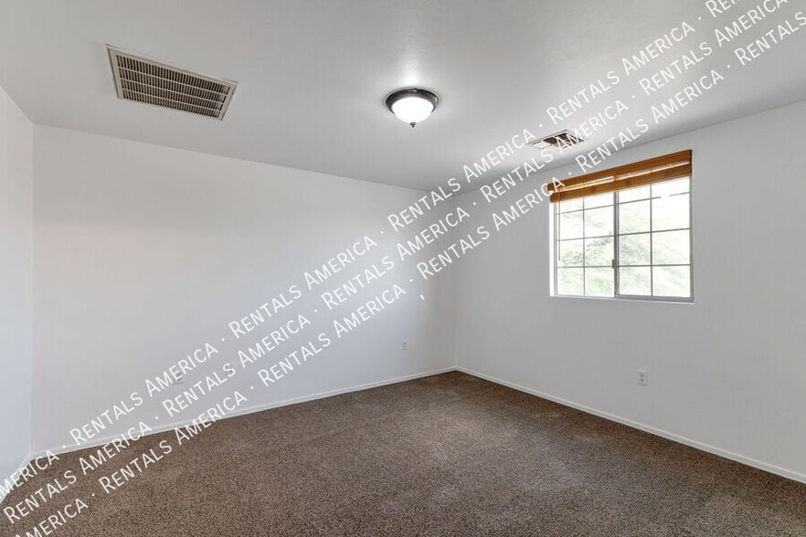 Building Photo - 14374 S Camino El Galan