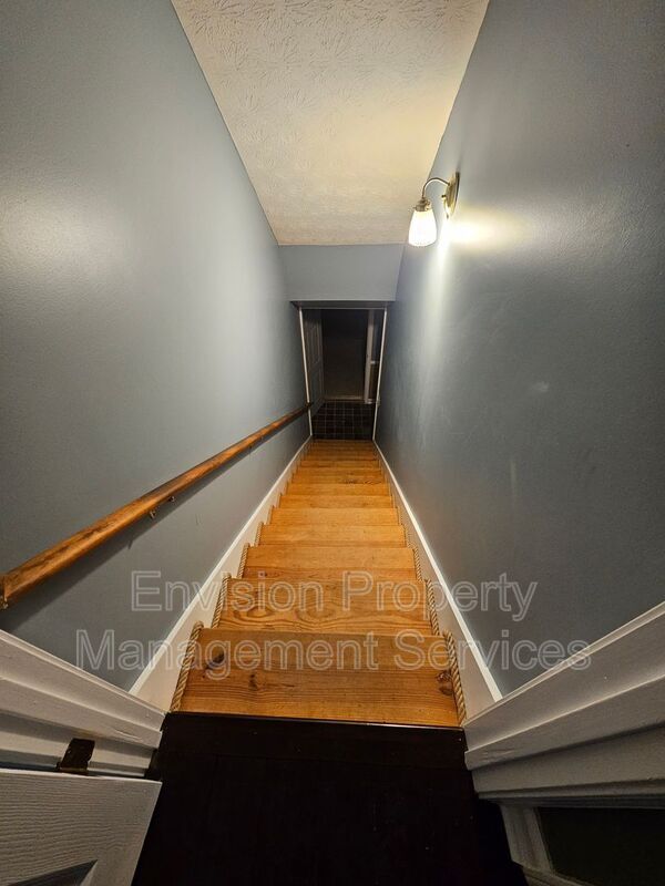 Building Photo - 192 Ashley Dr