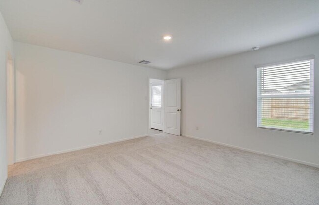 Building Photo - 18027 Valle Cupa Ln