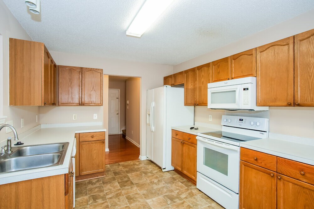 Building Photo - 4965 Hathwyck Ct NW