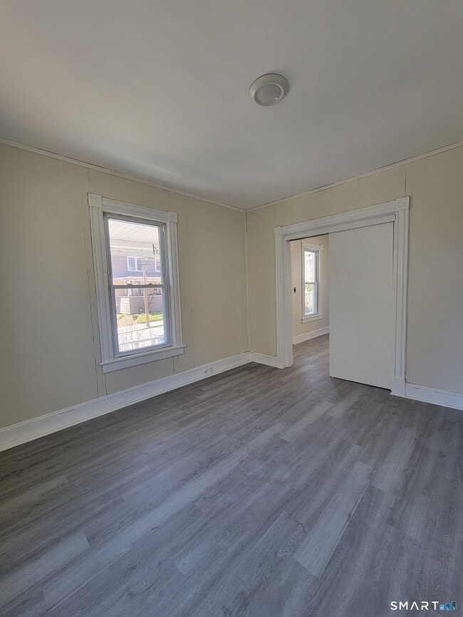 Building Photo - 21 Lewiston Ave