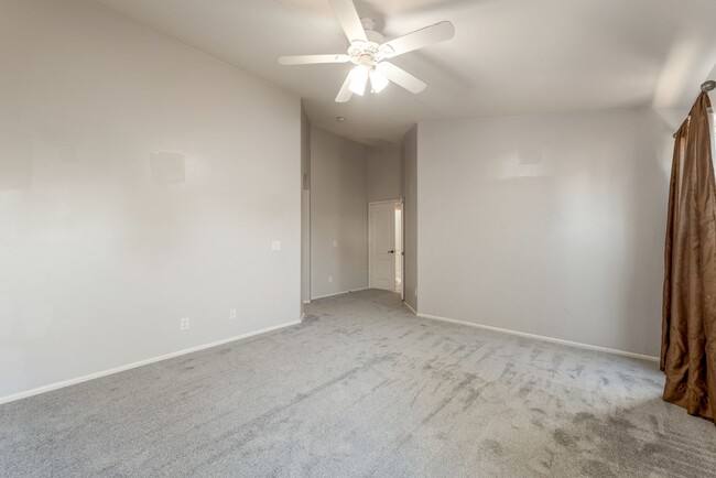 Building Photo - Spacious Floor Plan in Copper Basin