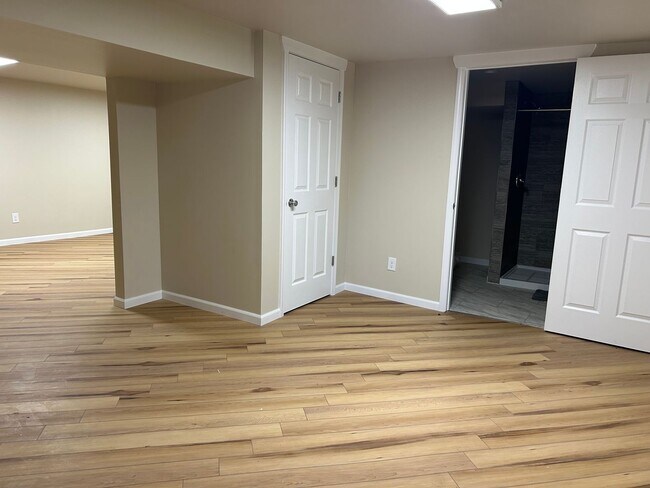 Building Photo - Beautifully Renovated Ranch-style Home!