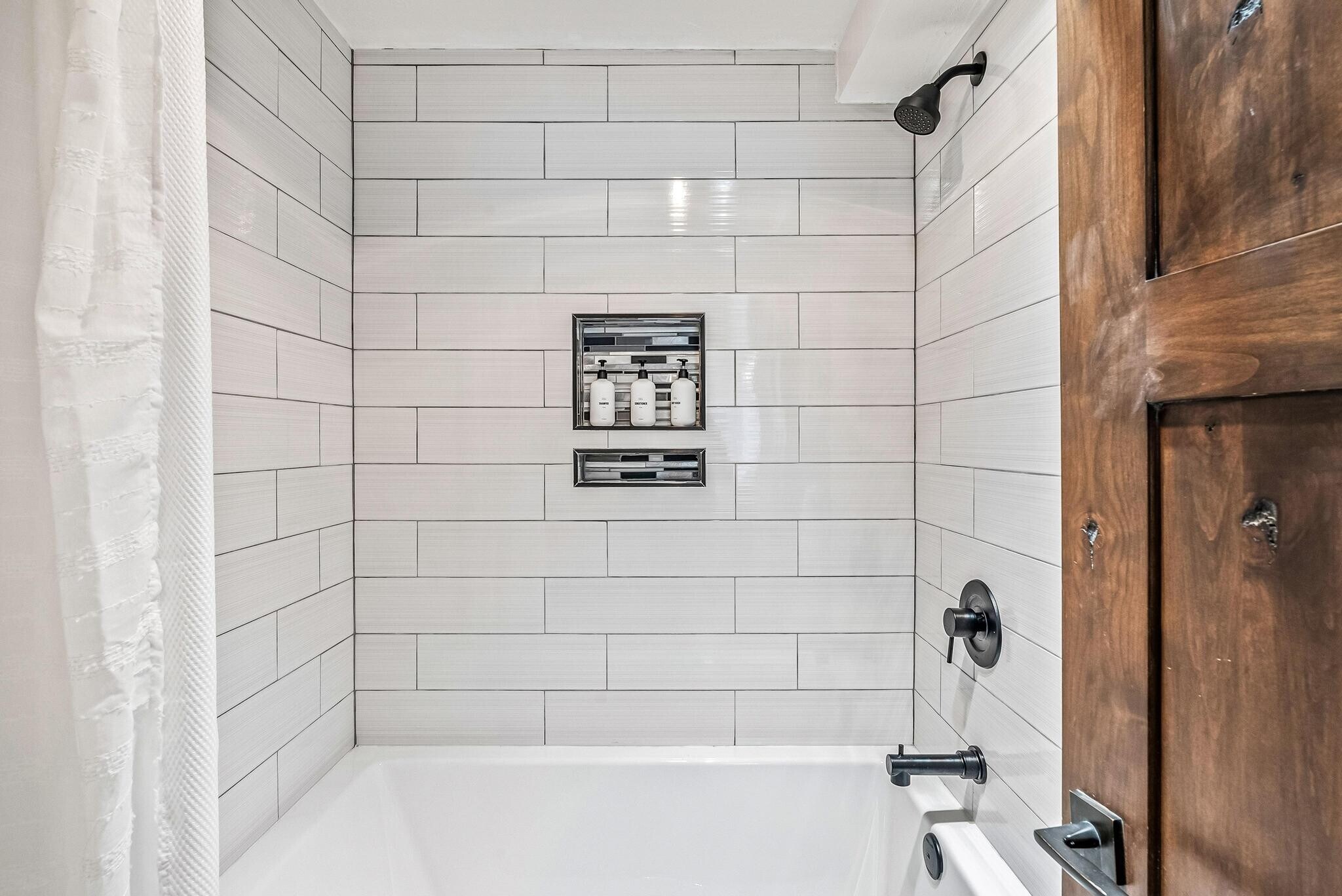 Building Photo - 1385 Lowell Ave