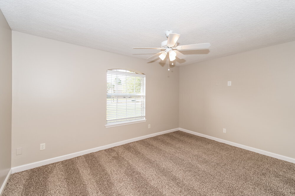 Building Photo - 299 Thornbrook Ct