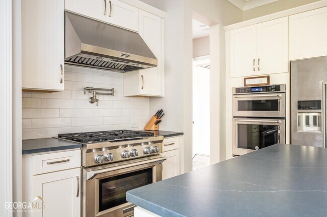 Building Photo - 160 Milestone Trail