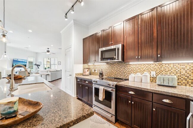 Building Photo - 17040 W Farm To Market 1097