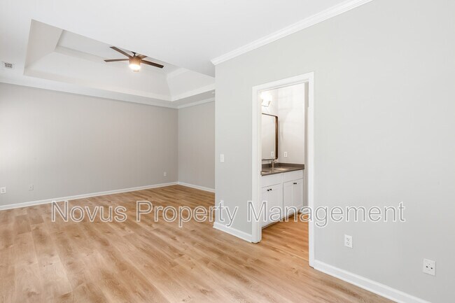 Building Photo - 205 Charleston Ave