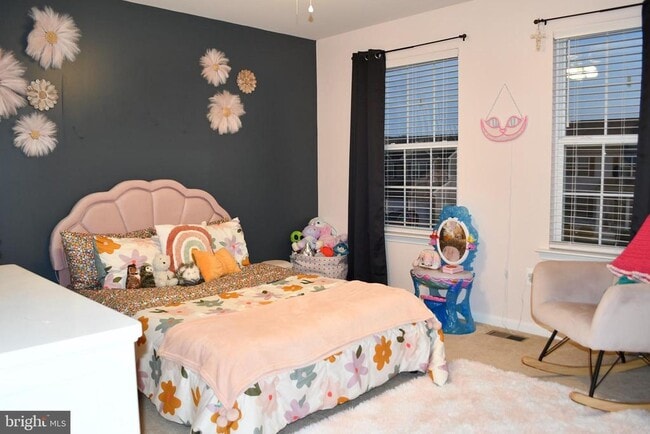 Building Photo - 848 Chestnut Ridge Dr