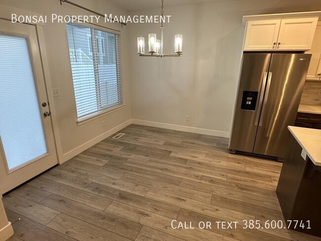 Building Photo - 4343 W Hemsley Ln