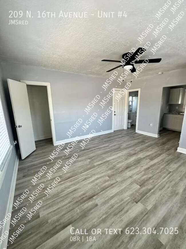 Building Photo - 209 N 16th Ave