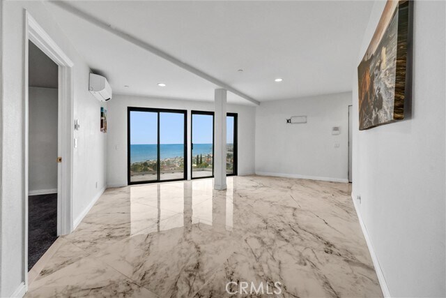 Building Photo - 1360 Baja St