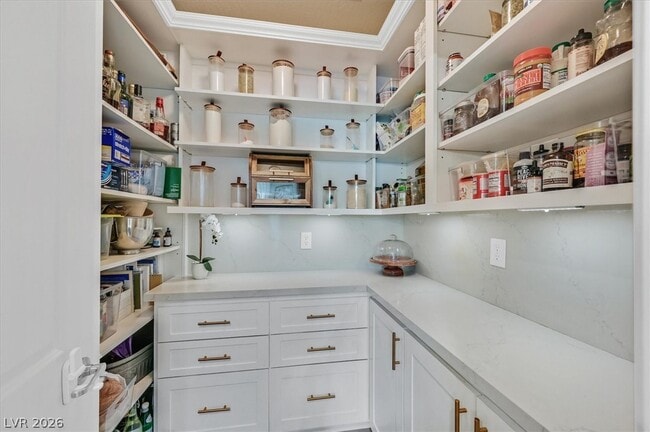 Building Photo - 505 Punto Vallata Dr