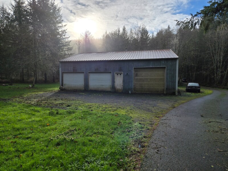 Building Photo - 40721 NE Munch Rd