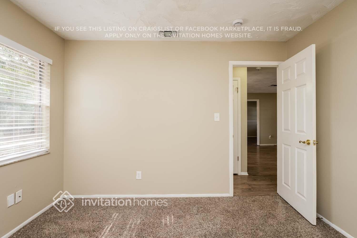 Building Photo - 119 Oaxaca Ln