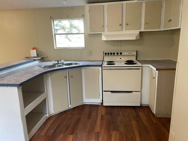 Building Photo - 33 Laurel Mountain MHP Dr