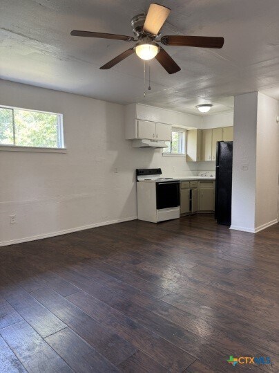 Primary Photo - 416 E Dunn Ave