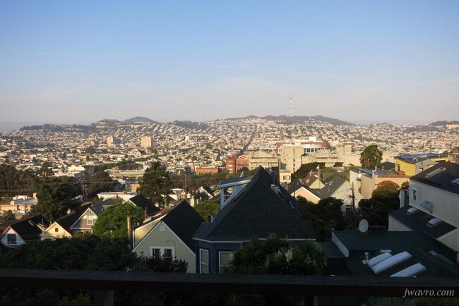 Building Photo - 1034 Carolina St