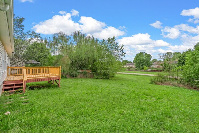 Building Photo - 402 Faulkner Dr
