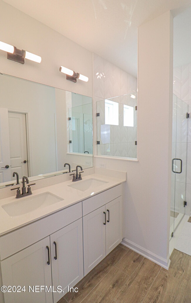 Building Photo - 483 Stargaze Ln