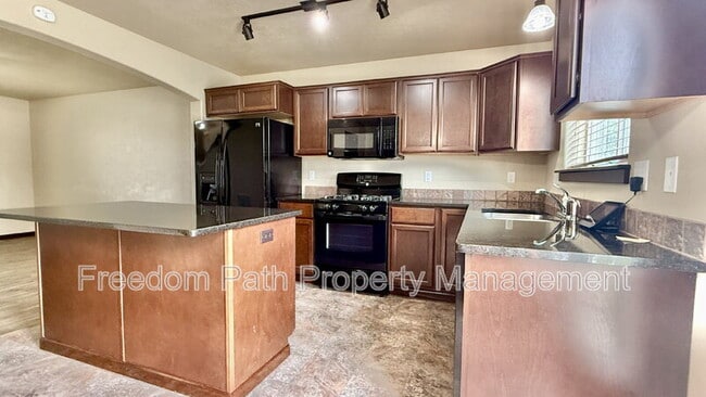 Building Photo - 13043 N Zodiac Loop