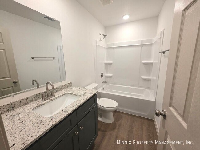 Building Photo - 1328 Bajada St