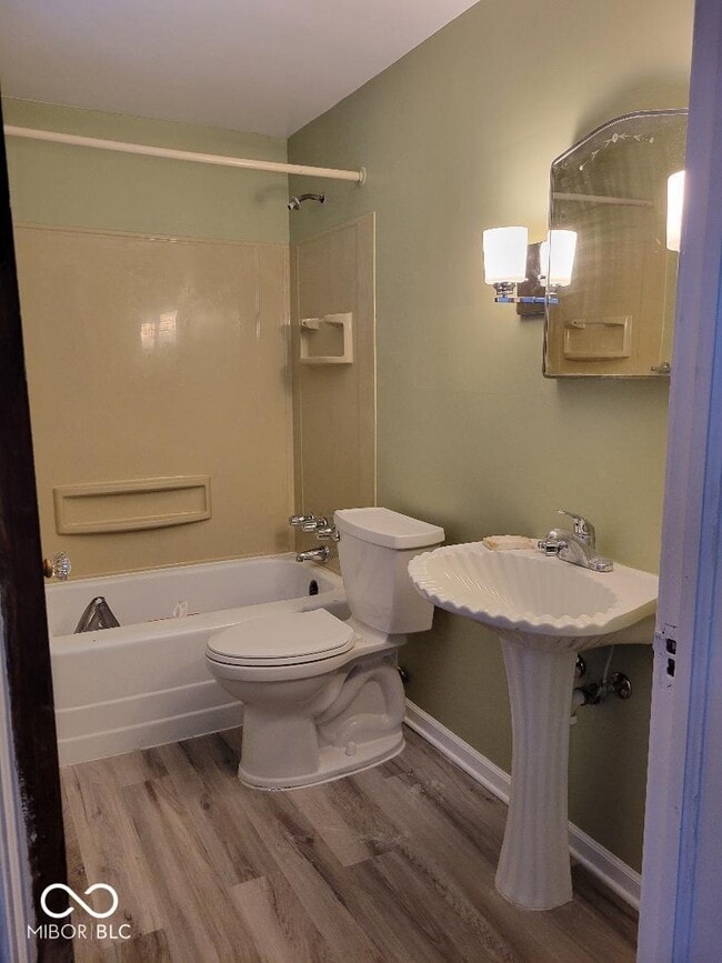 Building Photo - 711 Berkley Rd