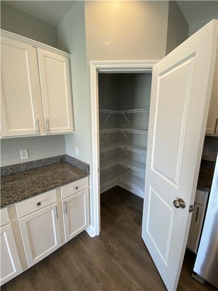 Building Photo - 4 Bridlington Way