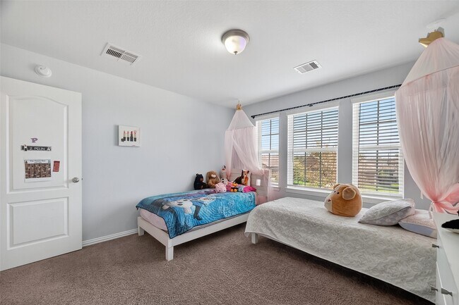 Building Photo - 2314 Trocadero Ln