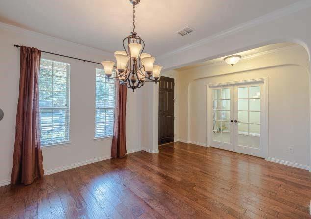 Building Photo - 12959 Early Wood Dr