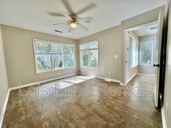 Building Photo - 2431 Stono Watch Dr