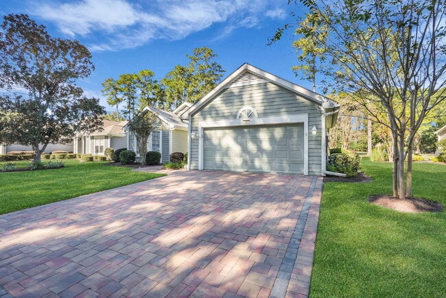 Building Photo - 34 Coburn Dr E