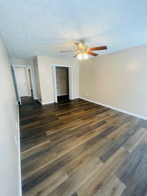 Building Photo - 203 Devonshire Dr
