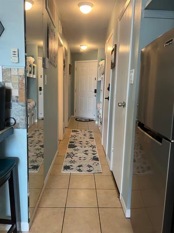 Building Photo - 3938 Surfside Blvd