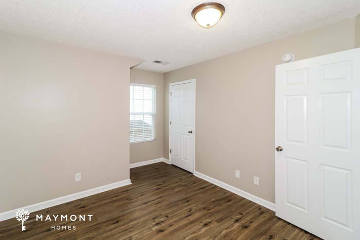 Building Photo - 101 Switchgrass Cove