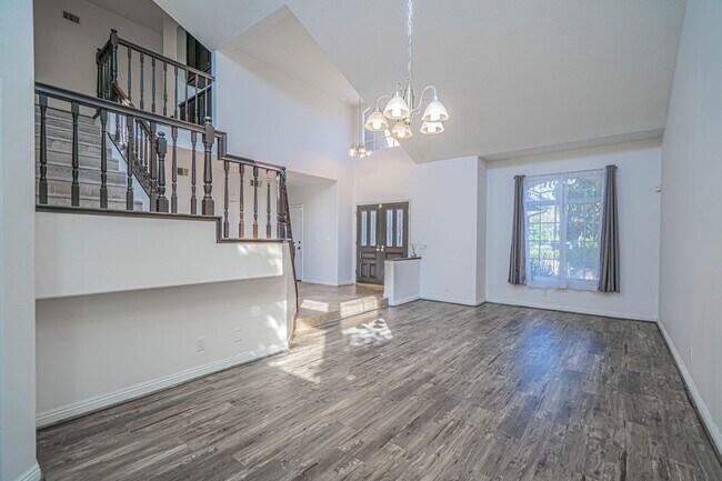 Building Photo - 29364 Canyon Rim Pl