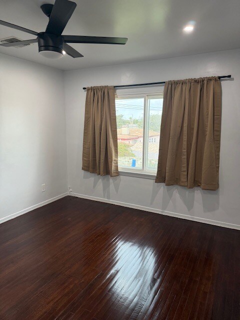 Building Photo - 2903 W 85th St