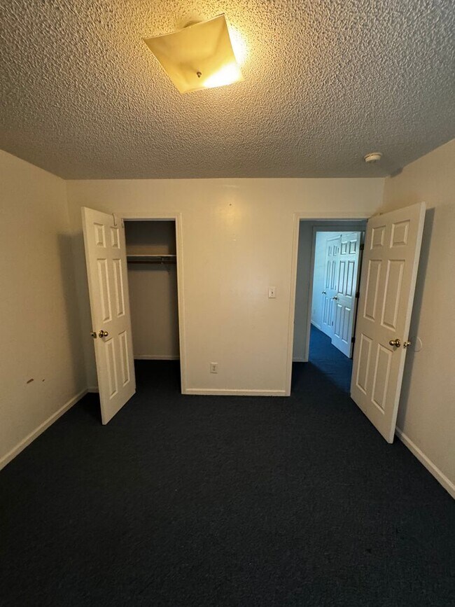 Building Photo - 1457 Cherryville Rd