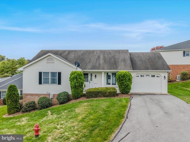 Primary Photo - 73 Garden Dr