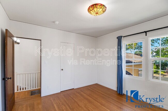 Building Photo - 1616 Fern Pl