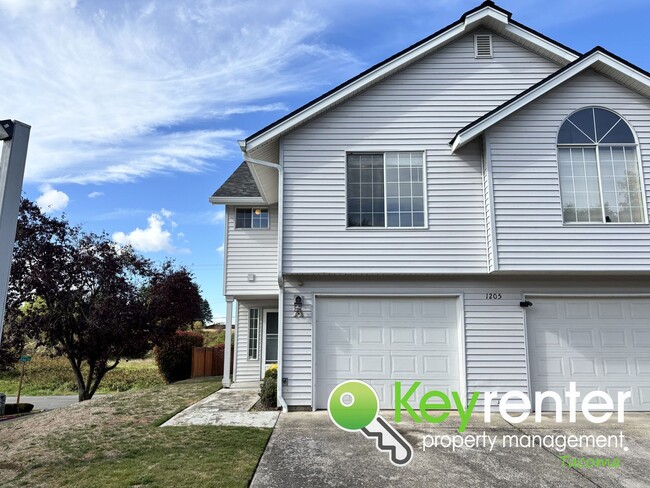 Primary Photo - Updated 2 Bedroom Rental in Milton WA with...