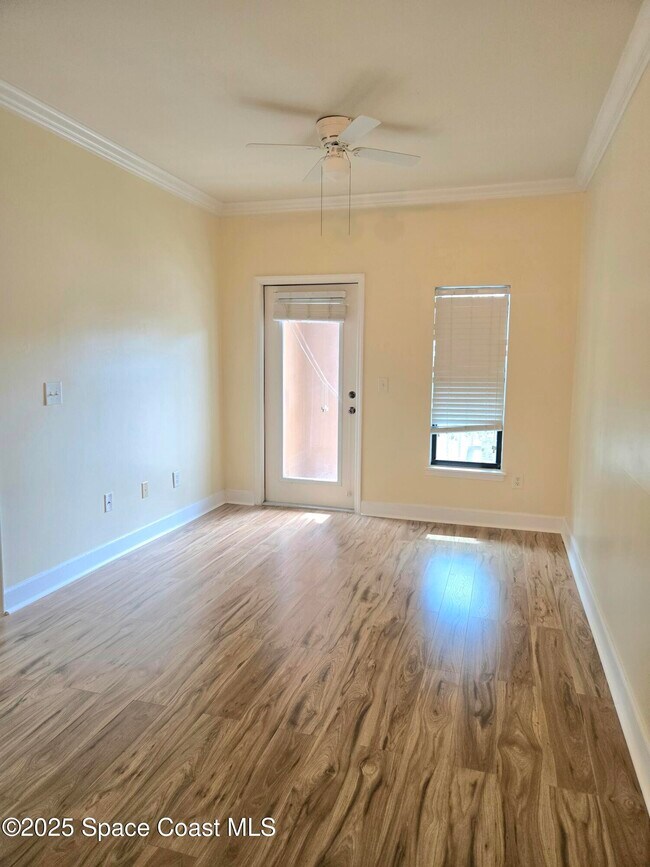 Building Photo - 6470 Borasco Dr