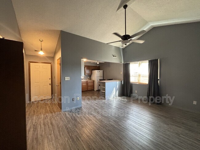 Building Photo - 3822 Westland Pl