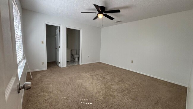 Building Photo - Nice looking home in Ocoee inside Sawmill community!!!