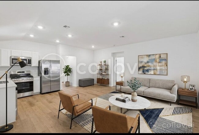 Building Photo - 1221 Colt Dr