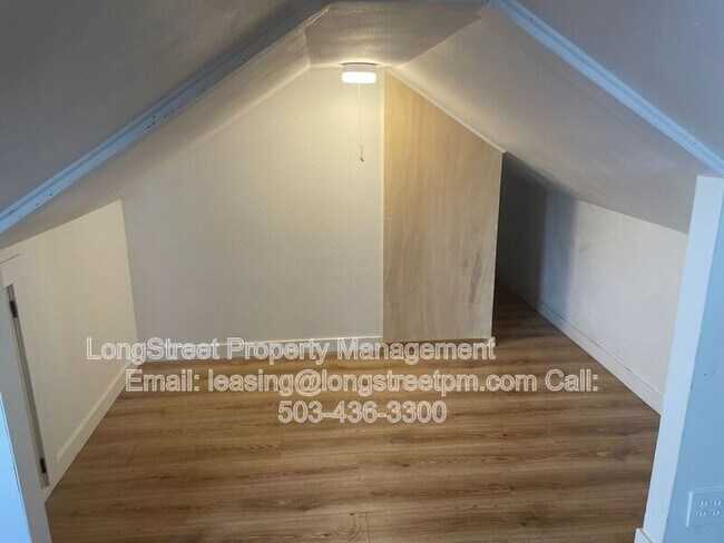 Building Photo - 4514 NE 18th Ave