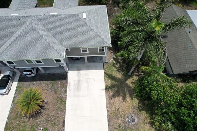 Building Photo - 25459 Shore Dr