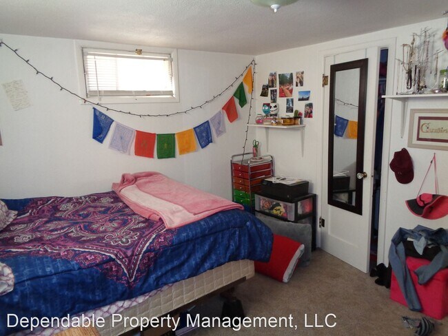 Building Photo - 6 br, 2 bath House - 2100 10th Street Road