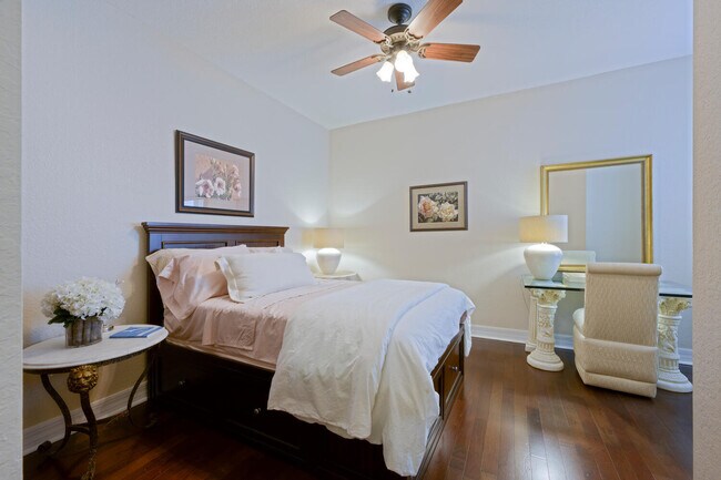 Building Photo - 40 SE Sedona Cir